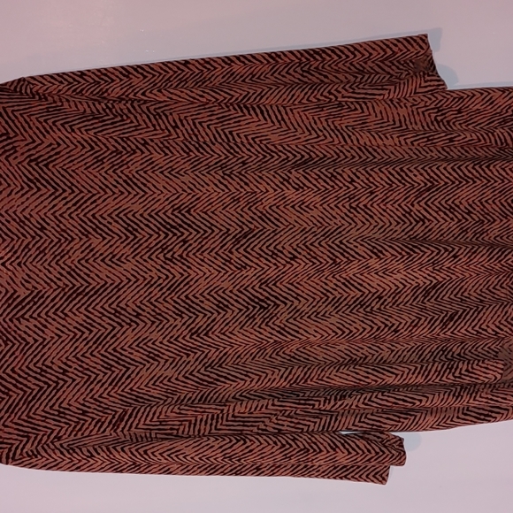 Women's Plus Size Shirt - Picture 2 of 3